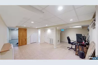 41 Circle Drive, Paramus, NJ 07652 - Photo 26