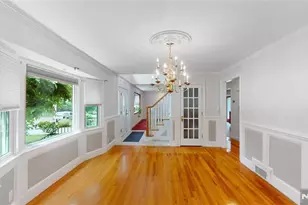 41 Circle Dr, Paramus, NJ 07652 - Photo 8