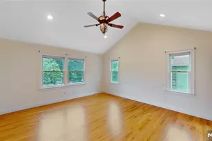 41 Circle Dr, Paramus, NJ 07652 - Photo 14