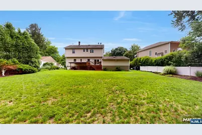 41 Circle Drive, Paramus, NJ 07652 - Photo 36