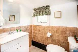 326 William St, New Milford, NJ 07646 - Photo 30