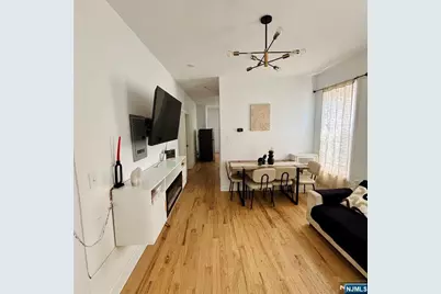 43 Bragaw Avenue Floor 1 #Floor 1, Newark, NJ 07112 - Photo 6