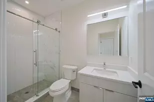 401 E Central Blvd 3C, Palisades Park, NJ 07650 - Photo 14