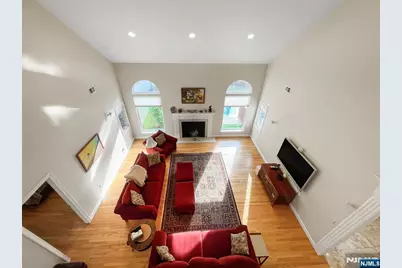 445 Nevada Street, Paramus, NJ 07652 - Photo 30
