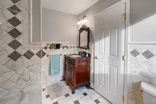 445 Nevada St, Paramus, NJ 07652 - Photo 46