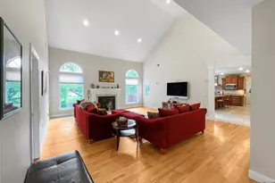 445 Nevada St, Paramus, NJ 07652 - Photo 16