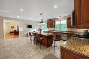 445 Nevada St, Paramus, NJ 07652 - Photo 14