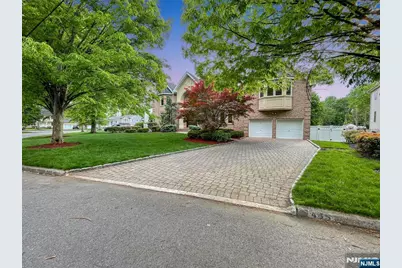 445 Nevada Street, Paramus, NJ 07652 - Photo 2