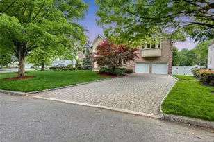 445 Nevada St, Paramus, NJ 07652 - Photo 2