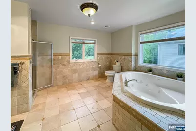 445 Nevada Street, Paramus, NJ 07652 - Photo 42
