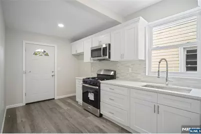 77 Madison Avenue, Paterson, NJ 07524 - Photo 12