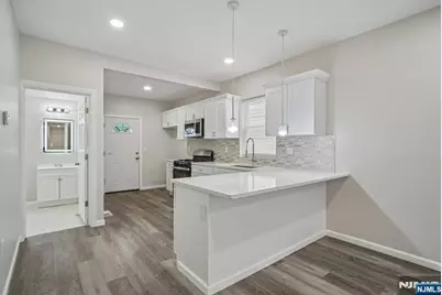 77 Madison Avenue, Paterson, NJ 07524 - Photo 8