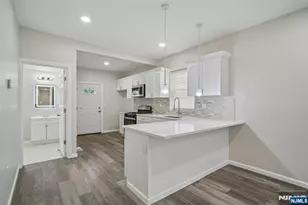 77 Madison Ave, Paterson, NJ 07524 - Photo 8