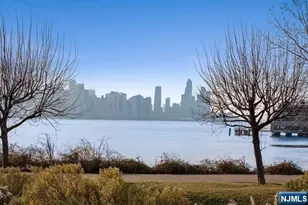 331 Promenade, Edgewater, NJ 07020 - Photo 30