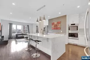 331 Promenade, Edgewater, NJ 07020 - Photo 8