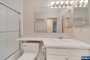 331 Promenade, Edgewater, NJ 07020 - Photo 26