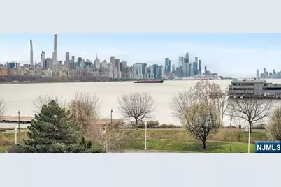 331 Promenade, Edgewater, NJ 07020 - Photo 28