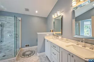 416 Green Mountain Rd, Mahwah, NJ 07430 - Photo 16