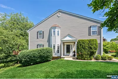 416 Green Mountain Road, Mahwah, NJ 07430 - Photo 2