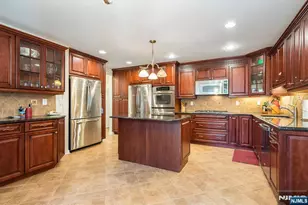 16 Norwood Ave, Glen Rock, NJ 07452 - Photo 10