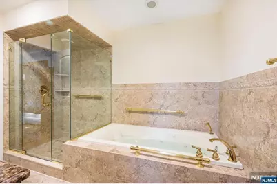 16 Norwood Avenue, Glen Rock, NJ 07452 - Photo 18