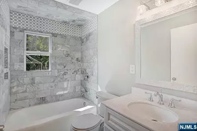 180 Vanderburgh Avenue, Rutherford, NJ 07070 - Photo 14