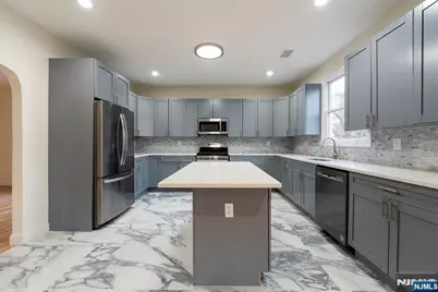 3013 High Street, Fair Lawn, NJ 07410 - Photo 6
