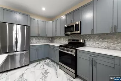 3013 High Street, Fair Lawn, NJ 07410 - Photo 4