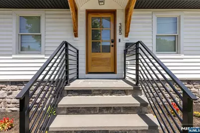 385 Copeland Avenue, Lyndhurst Township, NJ 07071 - Photo 10