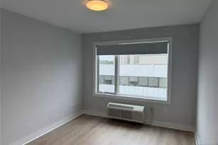 2150 N Central Road 605, Fort Lee, NJ 07024 - Photo 8
