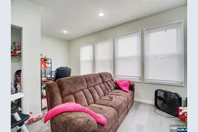 271 Washington Street, Orange, NJ 07050 - Photo 18
