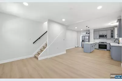 139 51st Street, Bayonne, NJ 07002 - Photo 12