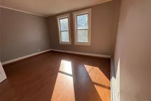 365 Elm Street 1 Right, Kearny, NJ 07032 - Photo 2