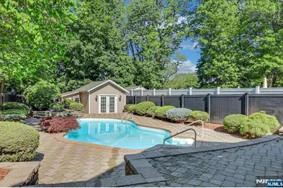 6 Colonial Court, Dumont, NJ 07628 - Photo 28