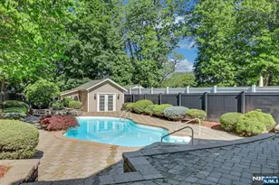 6 Colonial Ct, Dumont, NJ 07628 - Photo 28