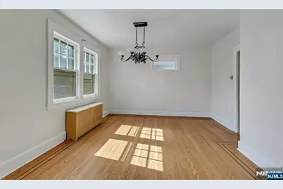 6 Colonial Court, Dumont, NJ 07628 - Photo 6