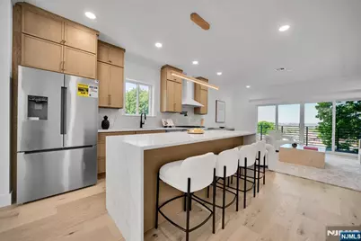 519 4th Street B #B, Palisades Park, NJ 07650 - Photo 12