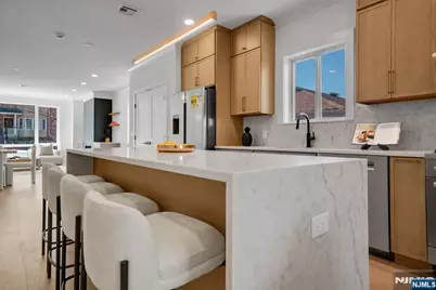 519 4th Street B #B, Palisades Park, NJ 07650 - Photo 18
