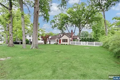 191 4th Avenue, Westwood, NJ 07675 - Photo 2