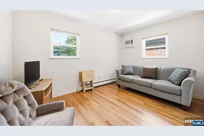 458 Stillwell Avenue, Fort Lee, NJ 07024 - Photo 28