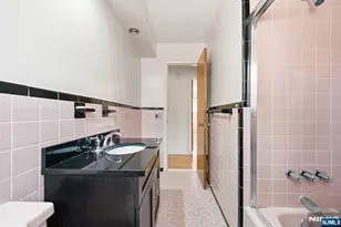 458 Stillwell Ave, Fort Lee, NJ 07024 - Photo 22