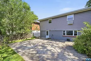 458 Stillwell Ave, Fort Lee, NJ 07024 - Photo 46