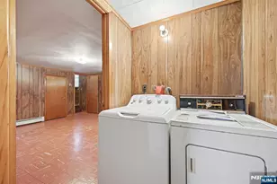 458 Stillwell Ave, Fort Lee, NJ 07024 - Photo 38