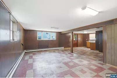 458 Stillwell Avenue, Fort Lee, NJ 07024 - Photo 34
