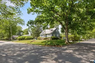 252 St Nicholas Ave, Hillsdale, NJ 07642 - Photo 32