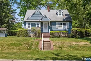 252 St Nicholas Ave, Hillsdale, NJ 07642 - Photo 2