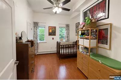 76 Hutton Street 3 #3, Jersey City, NJ 07307 - Photo 4