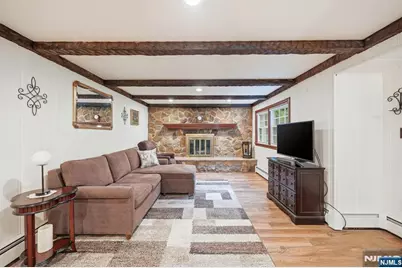 17 Kiowa Terrace, Oakland, NJ 07436 - Photo 36
