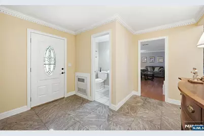 101 Walnut Street, Oakland, NJ 07436 - Photo 6