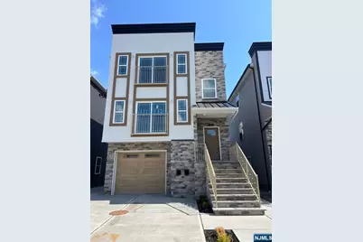 1060 Magnolia Avenue, Elizabeth, NJ 07201 - Photo 10